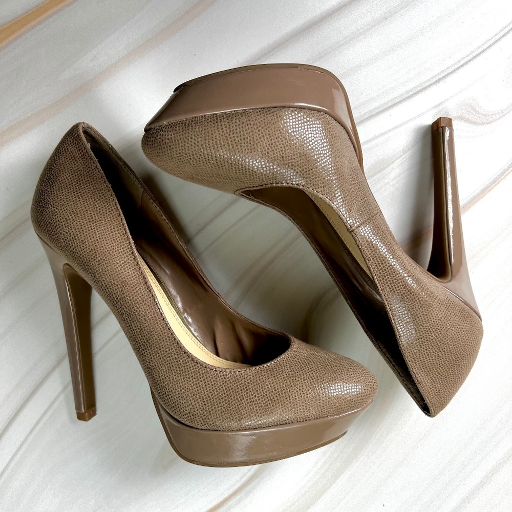 Jessica Simpson High Heels